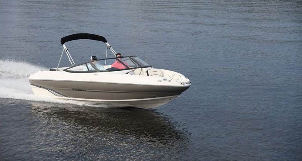 2020 Stingray Boat 208LR — Mahopac, NY — Mahopac Marina