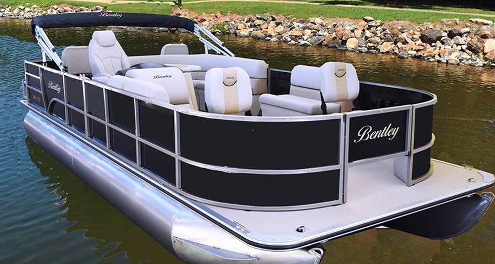 Bentley 4-Point Pontoon — Mahopac, NY — Mahopac Marina