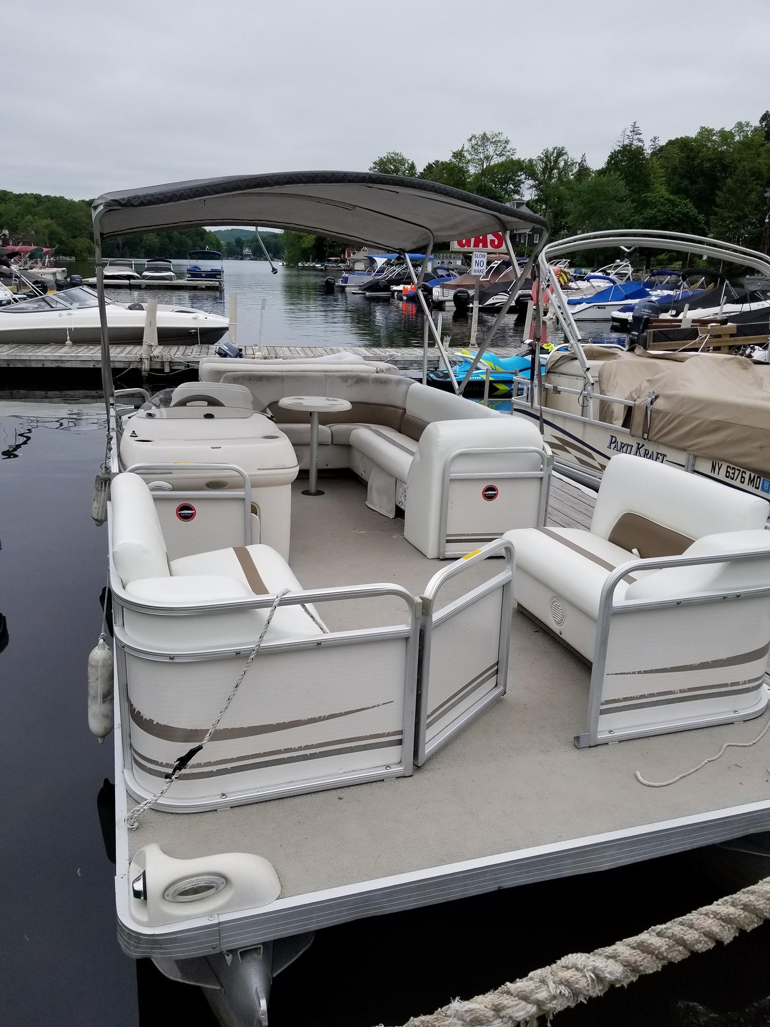 Pontoons for Rent Mahopac, NY Mahopac Marina