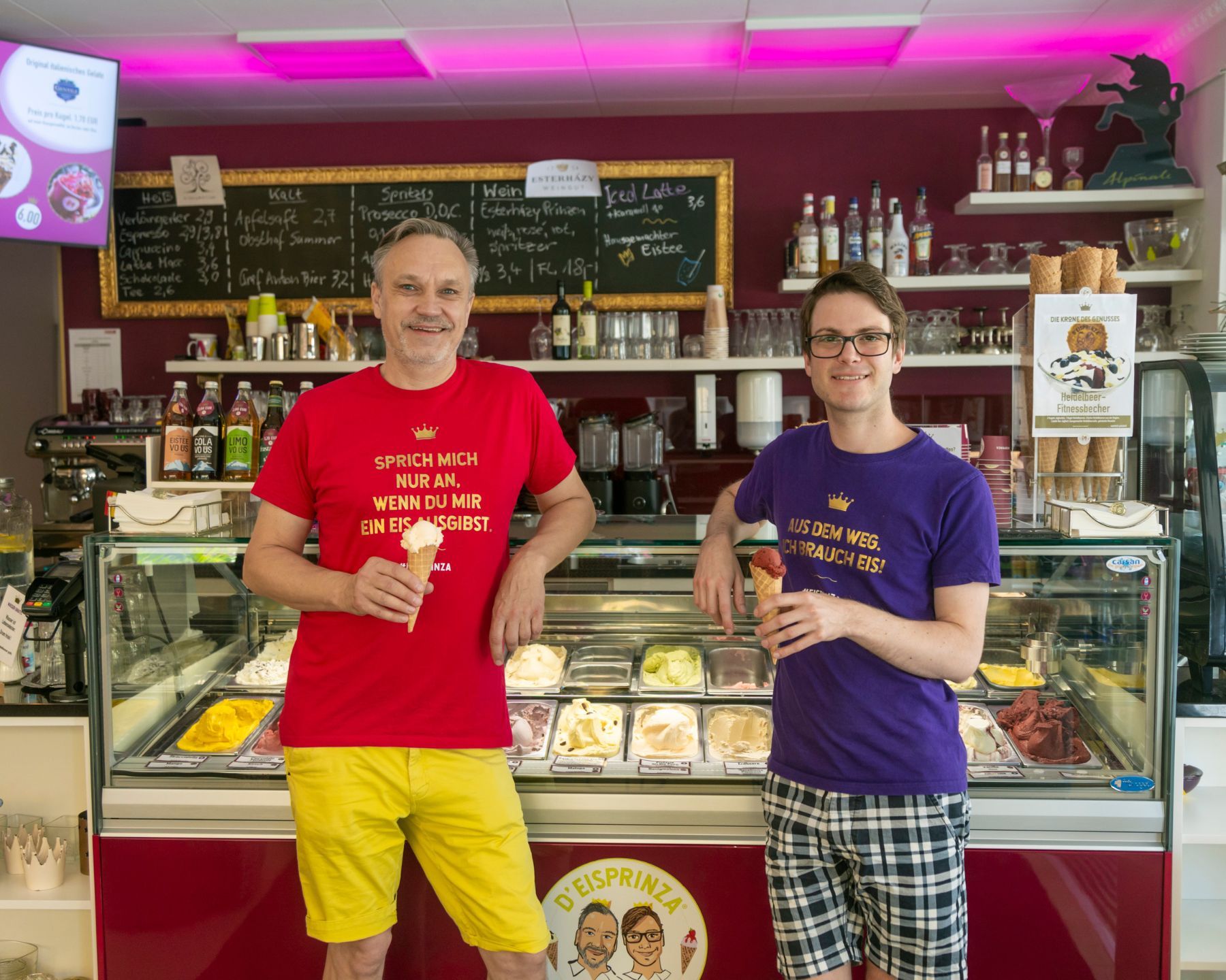 KMU 2022: Auszeichnung Kategorie Dienstleistung/ Tourismus: D’ Eisprinza z’ Bludaz Frank & Tscholl OG