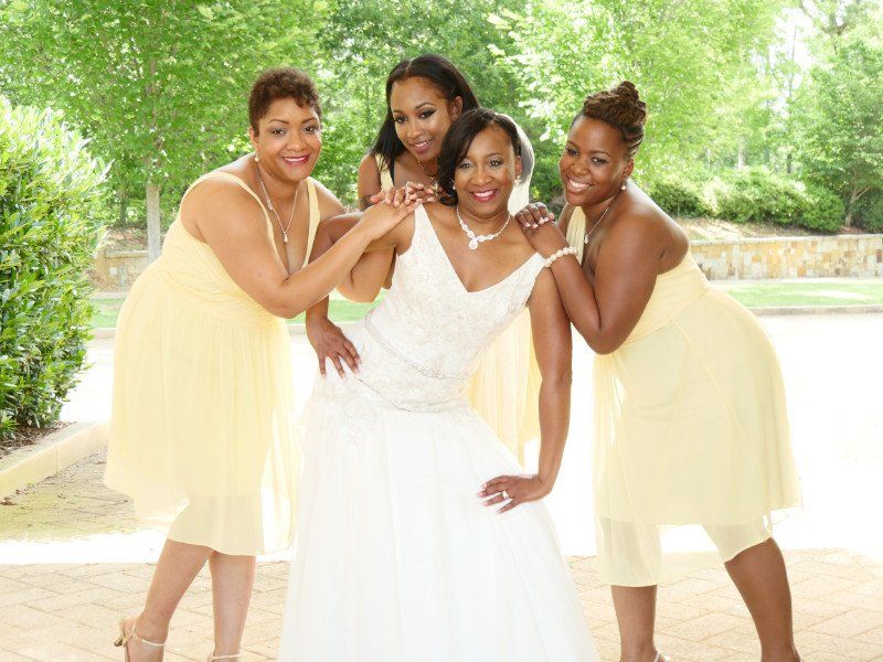 Bride and Bride Maids | Atlanta, GA | Elegant Occasion Event Center
