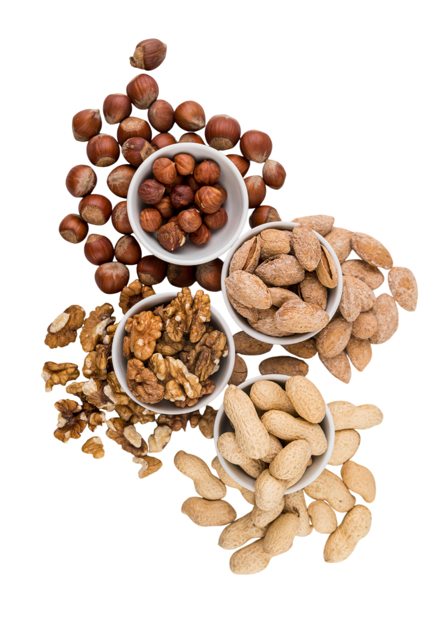 Poke bowl con atún, aguacate, zanahorias, edamame y otros ingredientes coloridos.