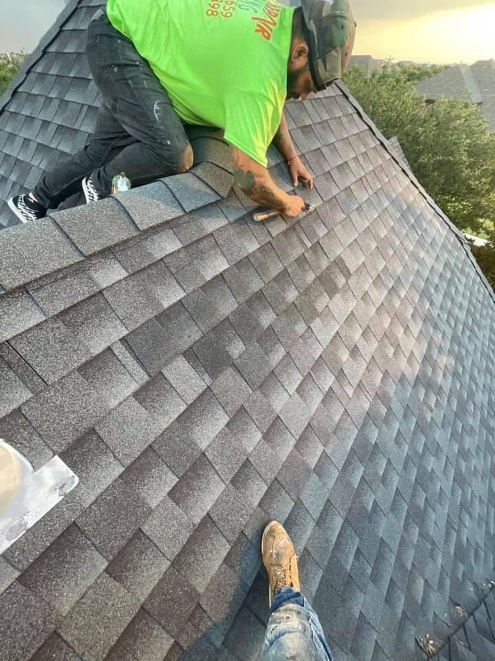 Man Using A Hammer — Sherman, TX — Top Repair Roofing