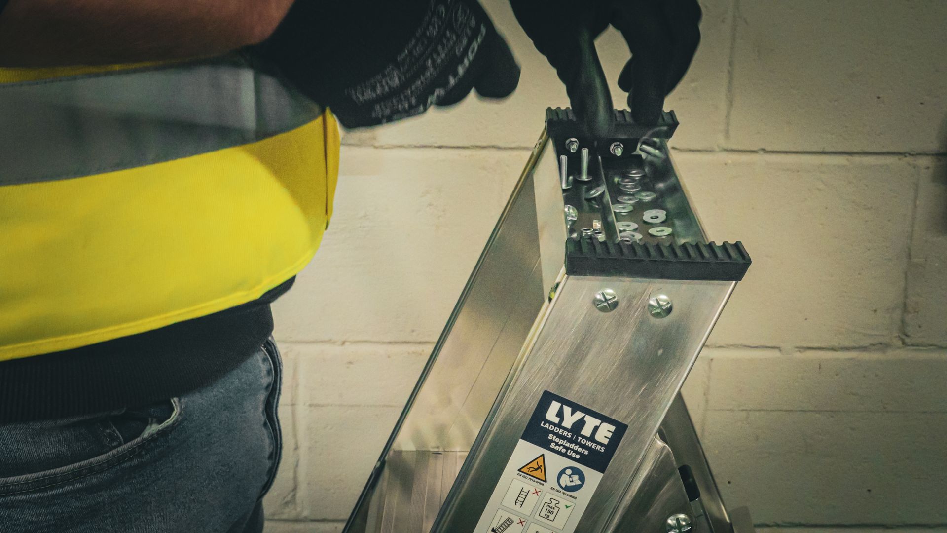 MagnaStep Magnetic Tool Tray in use