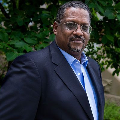 Portrait of Martin La Roche, PhD