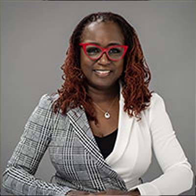 Portrait of Tracie Augusta