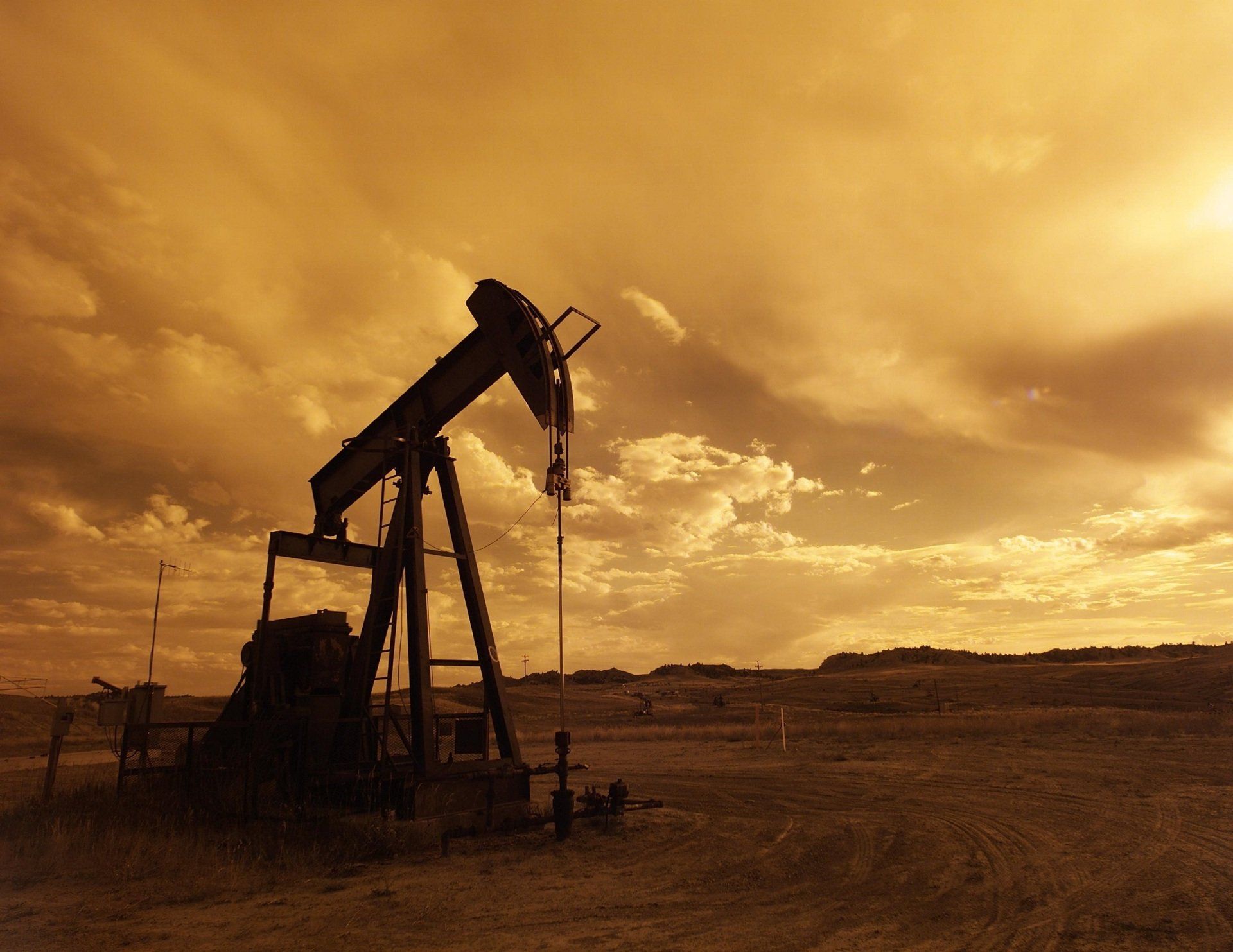 oilfield rig at dusk in Texas