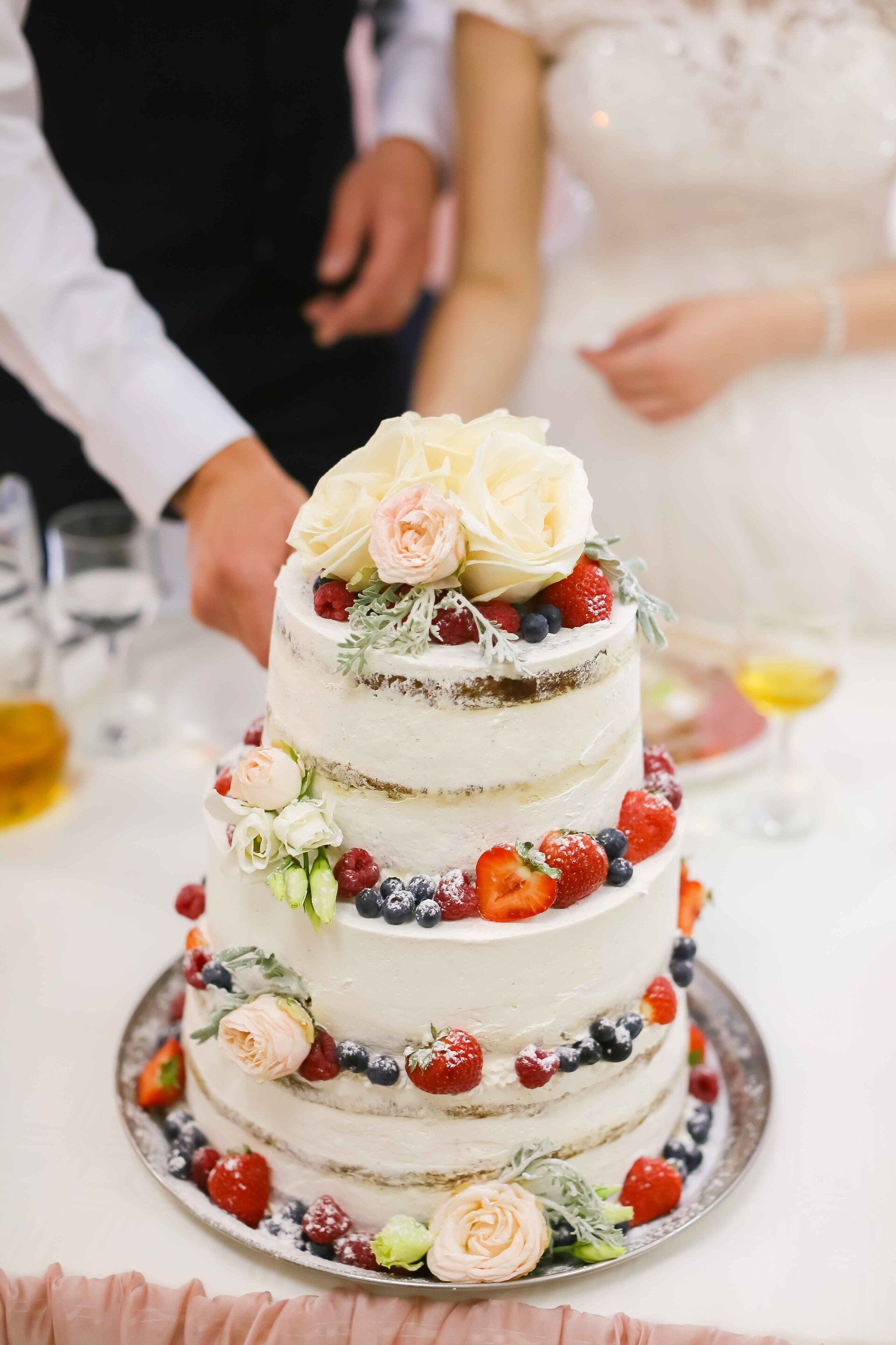 Tips for a Perfect Vegan Wedding Cake