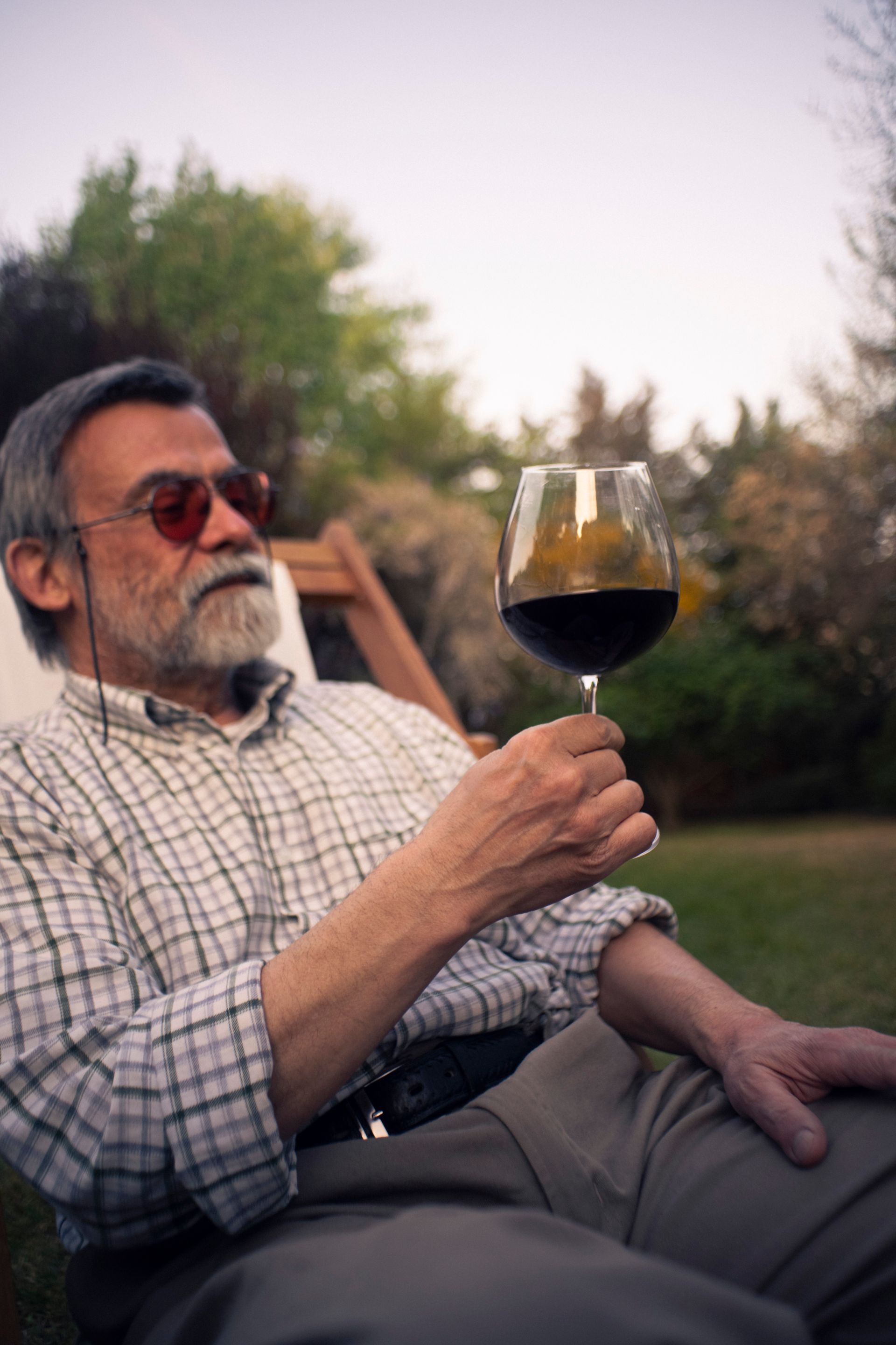 man-holding-a-wine-glass