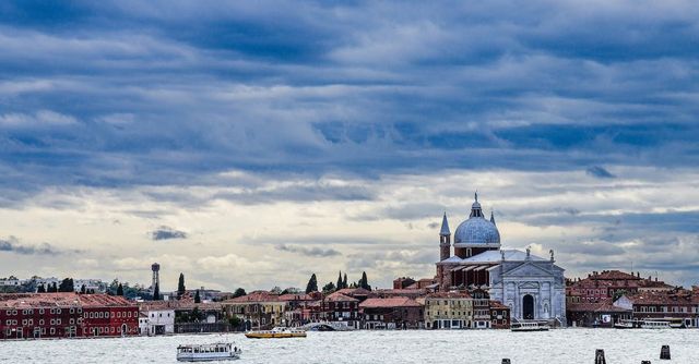 A Fairy Tale awaits You on the Grand Canal Venice