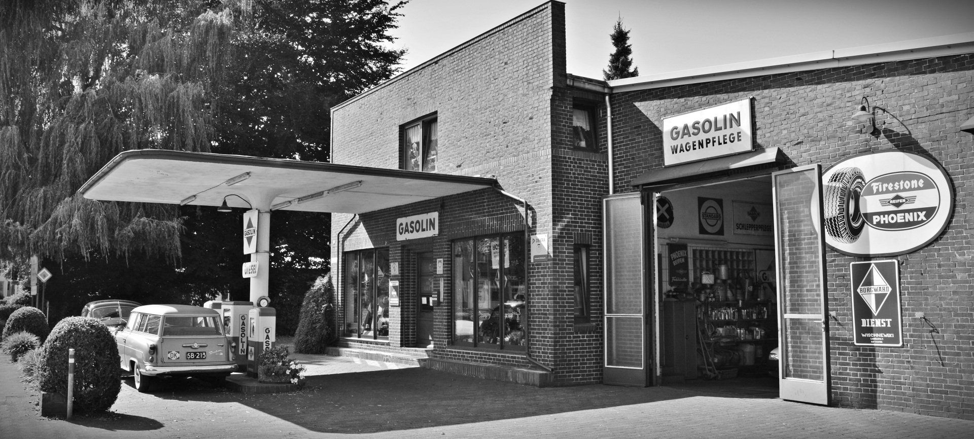 Classic gas station from the 1940s.