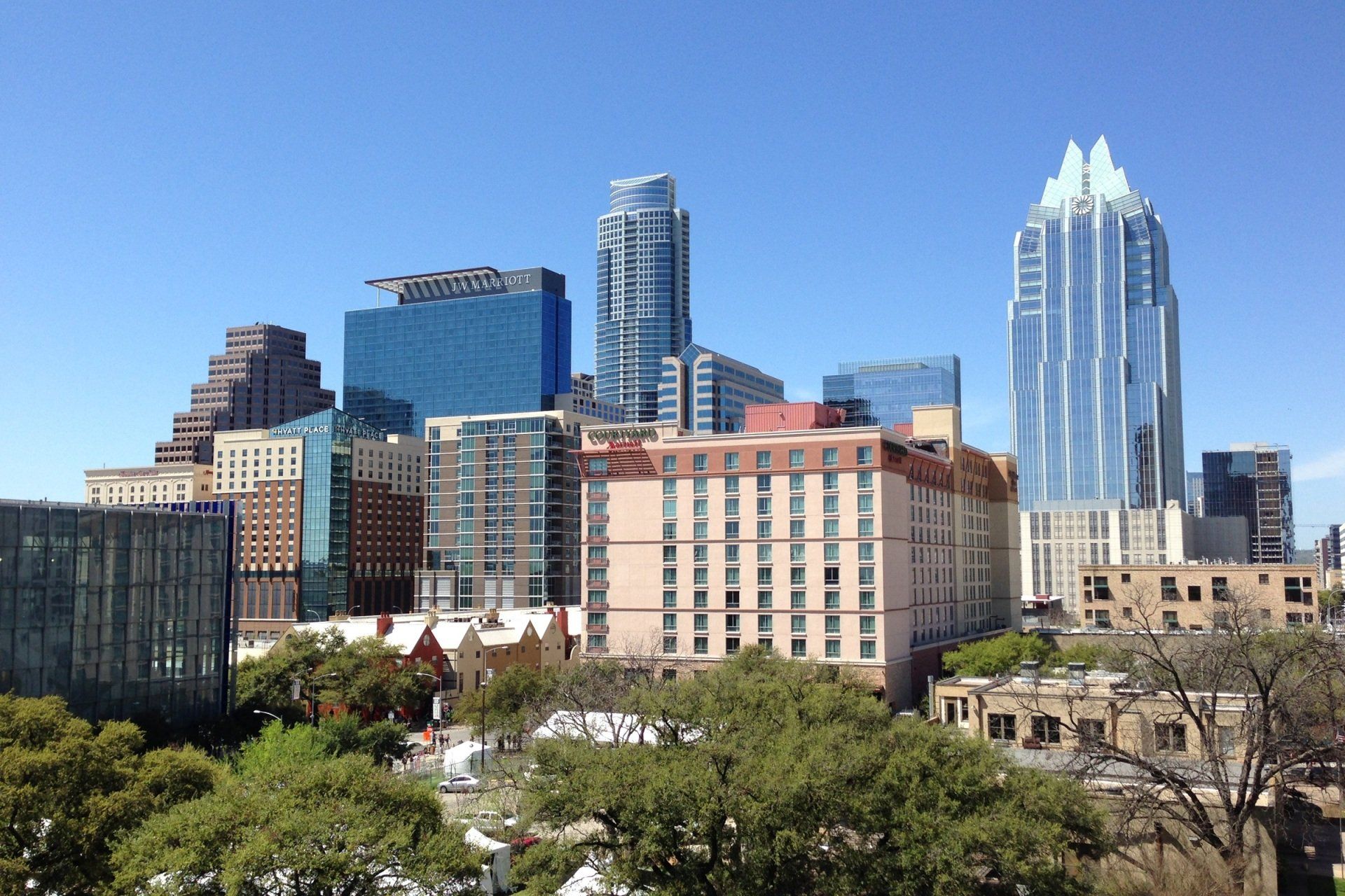 Read here to find out the average take-home pay for a real estate agent in Texas