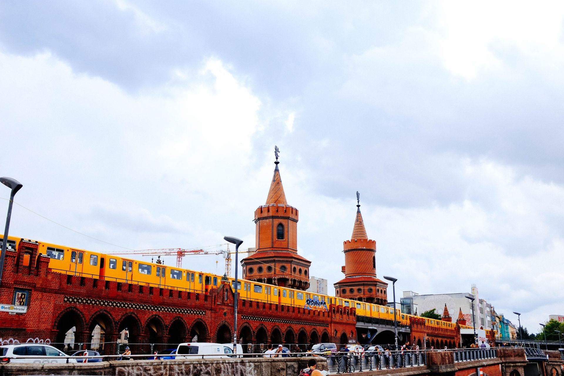 Oberbaumbrücke im Berliner Friedrichshain