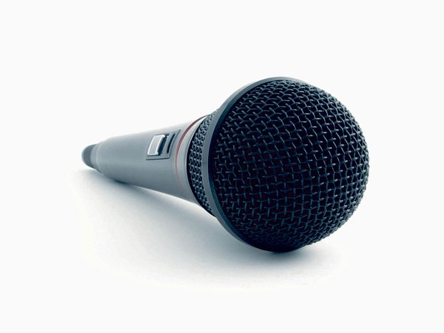 Wireless Stage Microphones in NY NJ Weddings Events