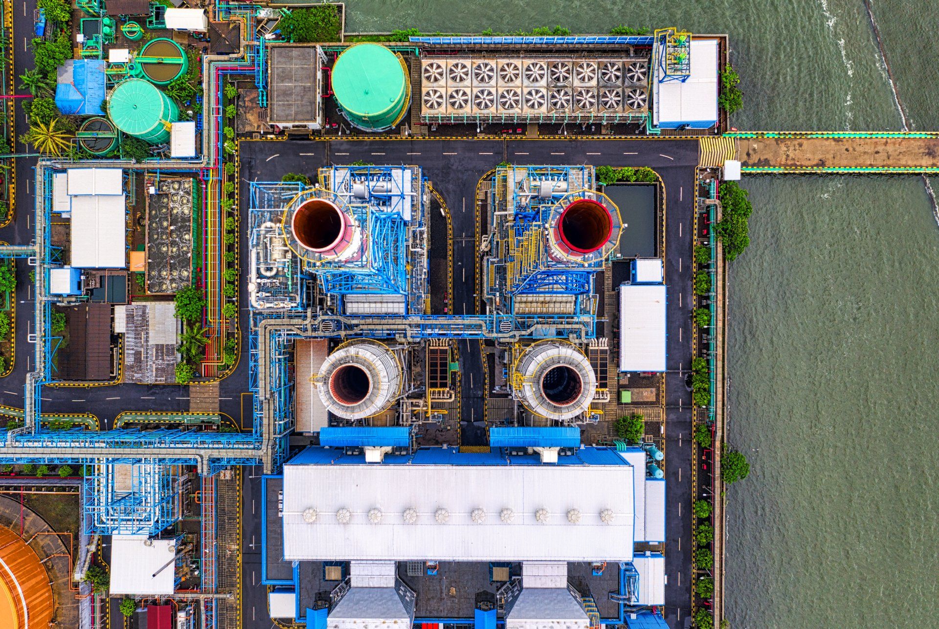 Engineering, manufacturing and process companies in the Industrial and Energy sectors