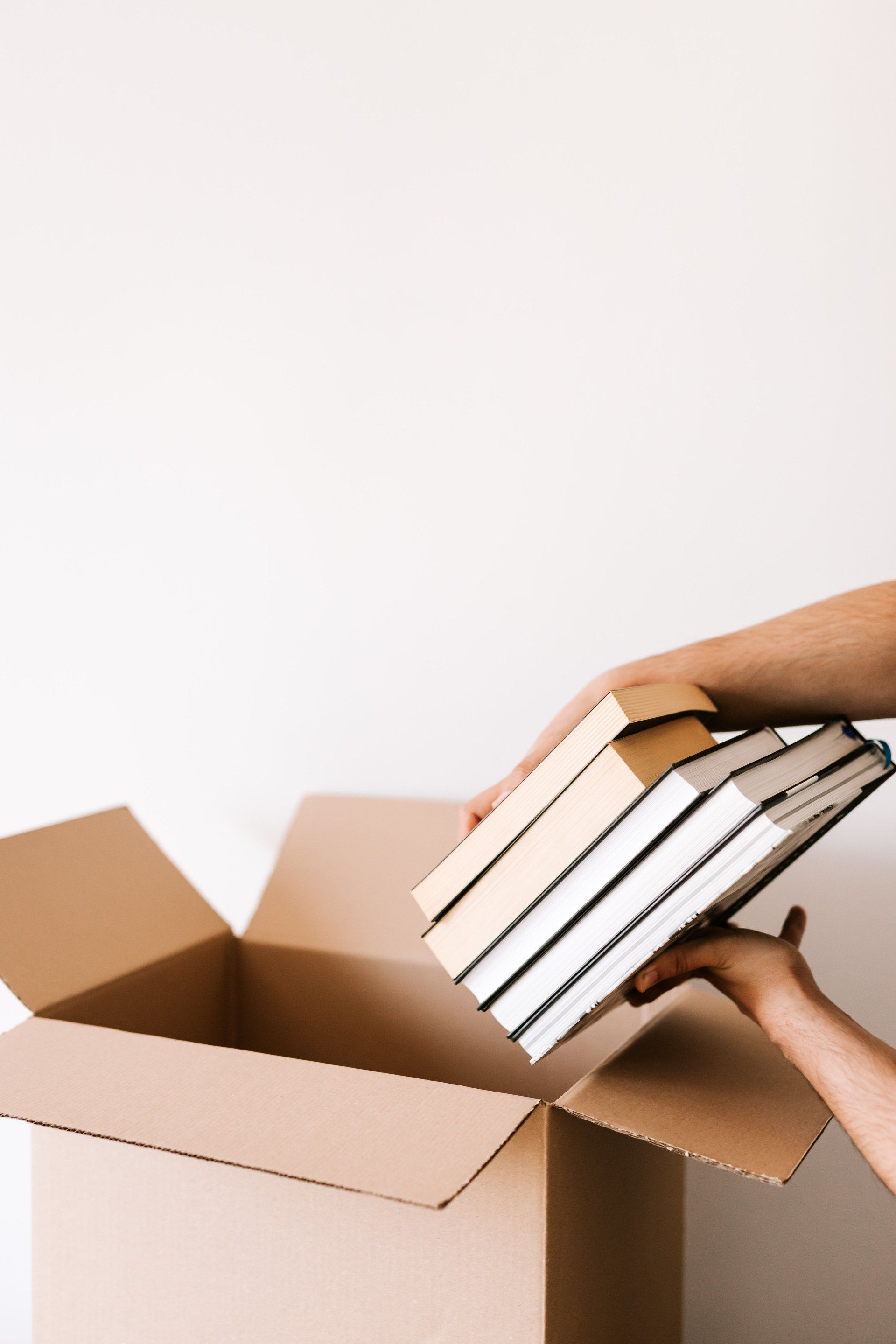 How to Pack Books for Moving Steps to Pack by the Book