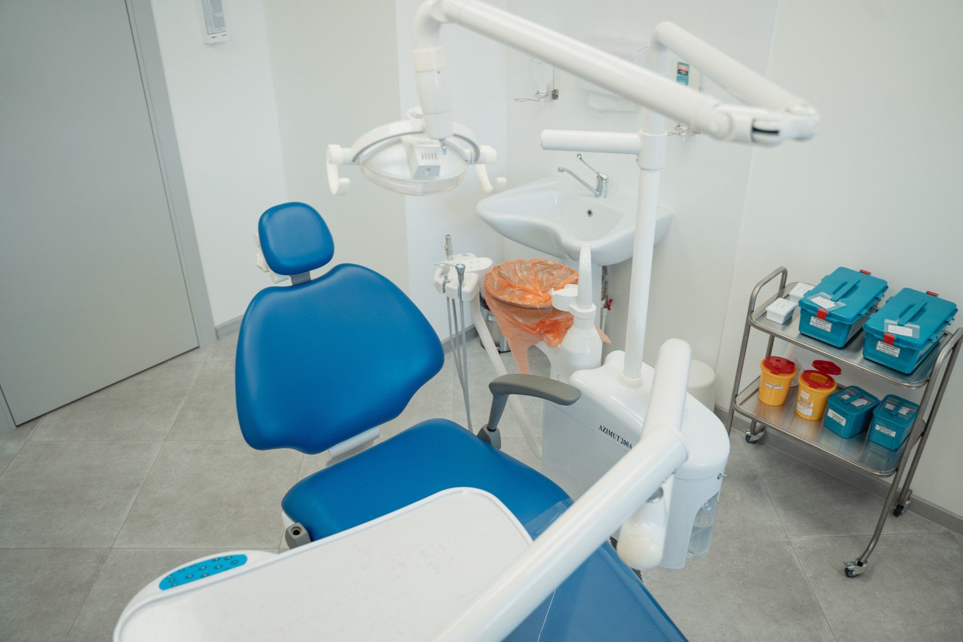 Dental chair