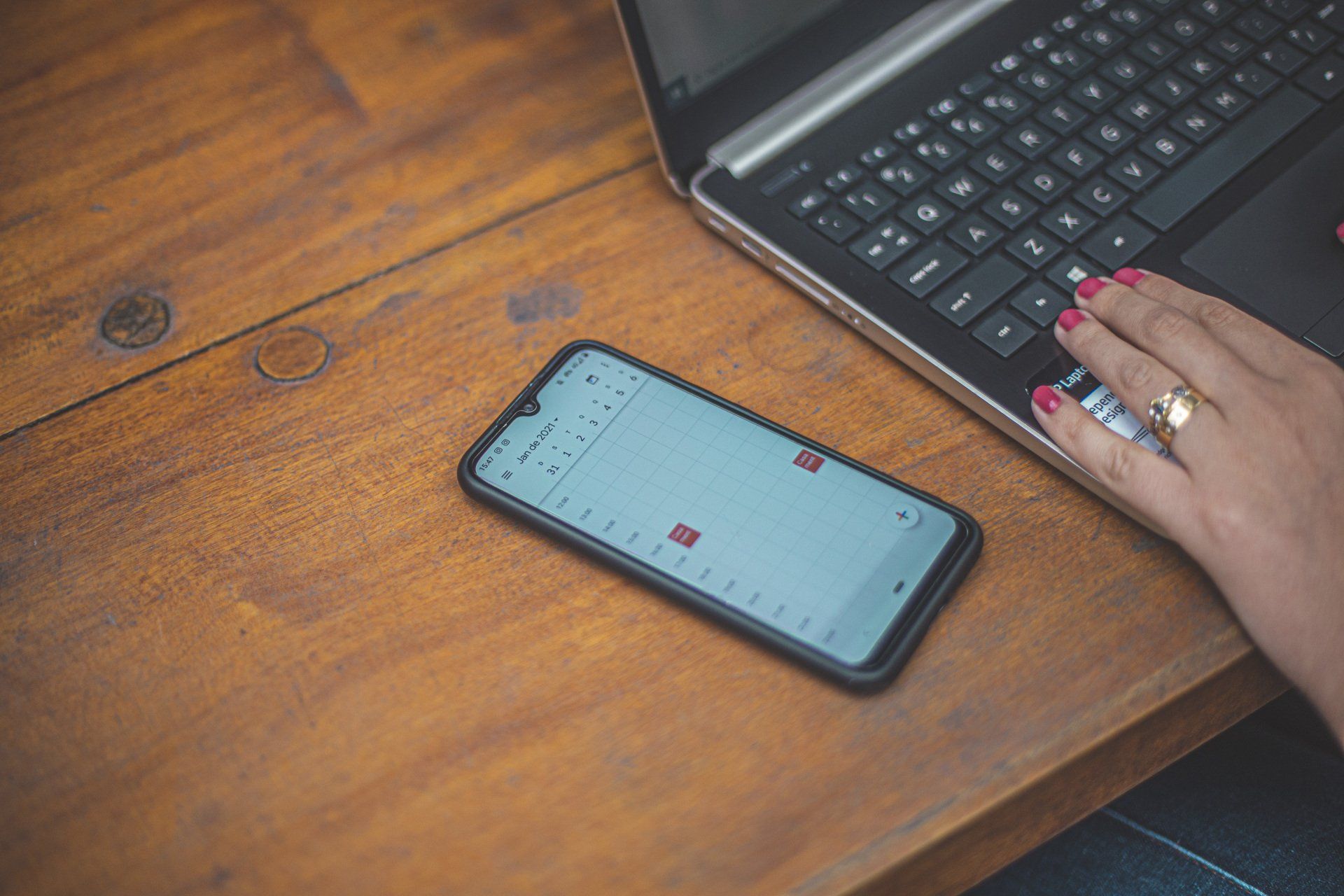 the-features-advantages-and-benefits-of-using-calendly