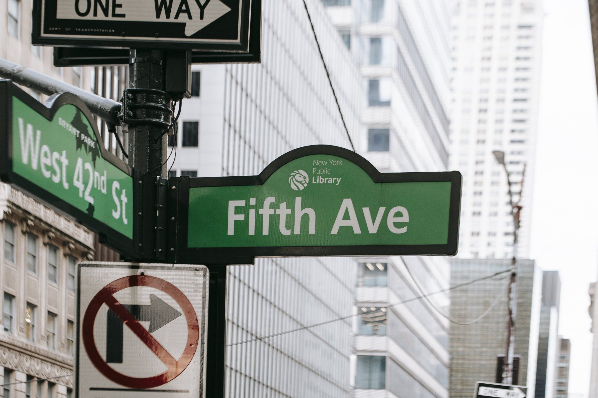 Fifth avenue 200 anniversary