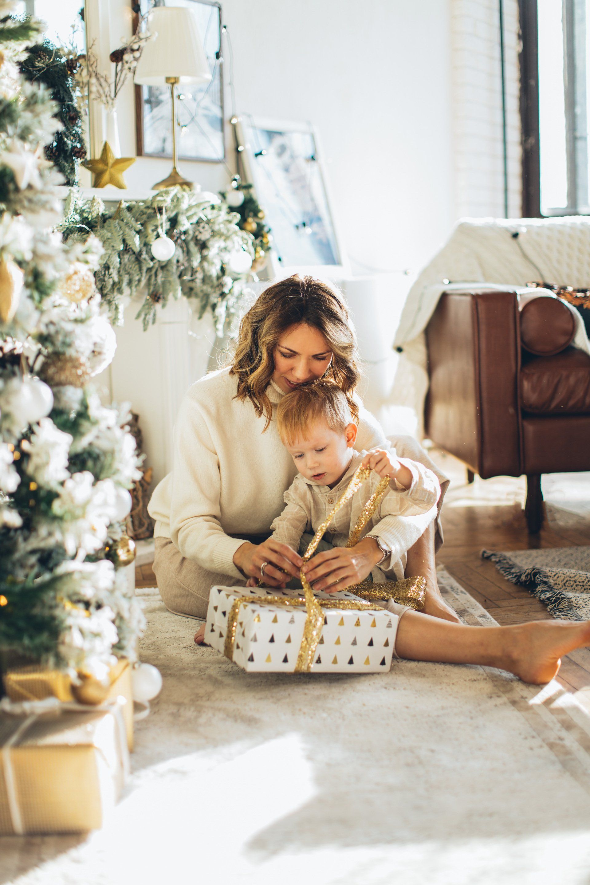 Holiday Working Moms Black Friday Tips