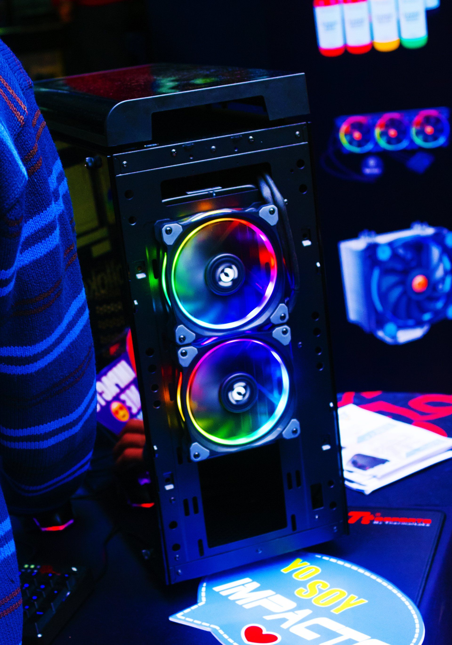 lit up gaming pc