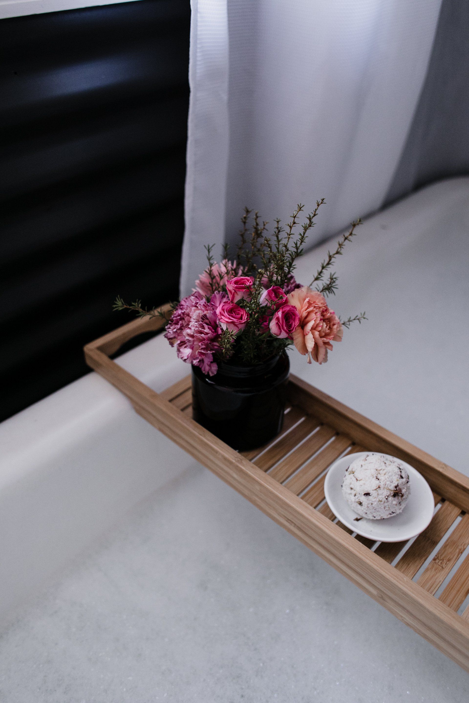 Bloom My House, DIY flowers