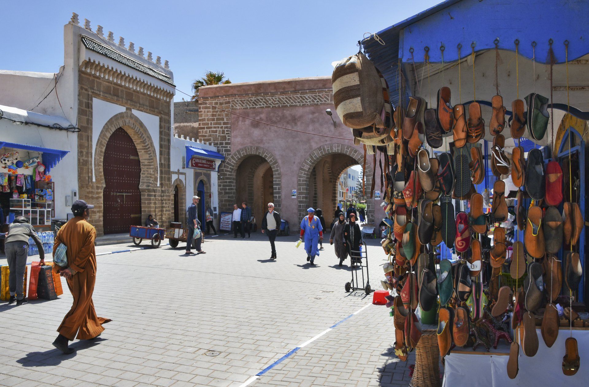 10 Things to Know When Traveling to Morocco