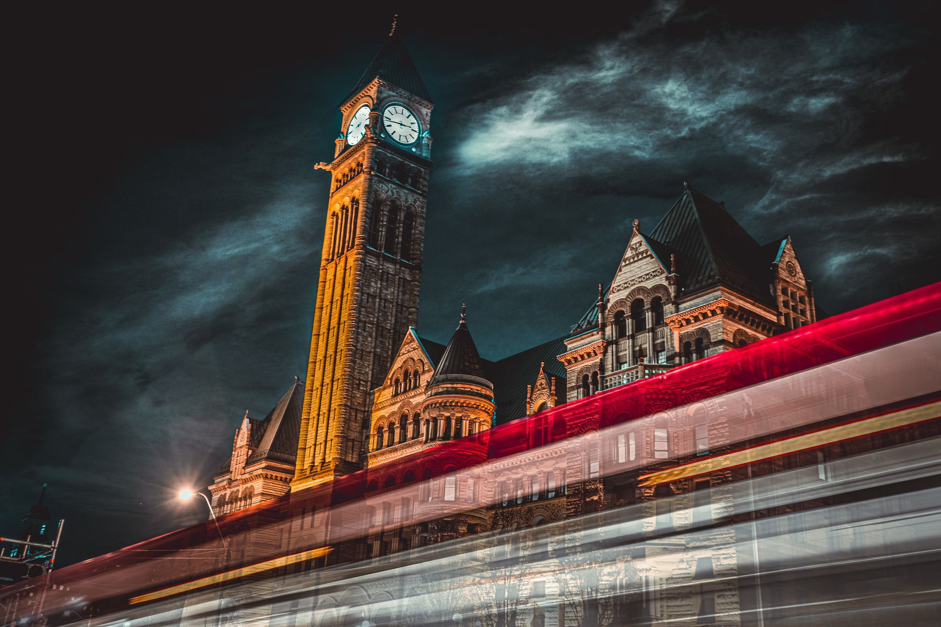 Canstudies - Estude e trabalhe em Toronto