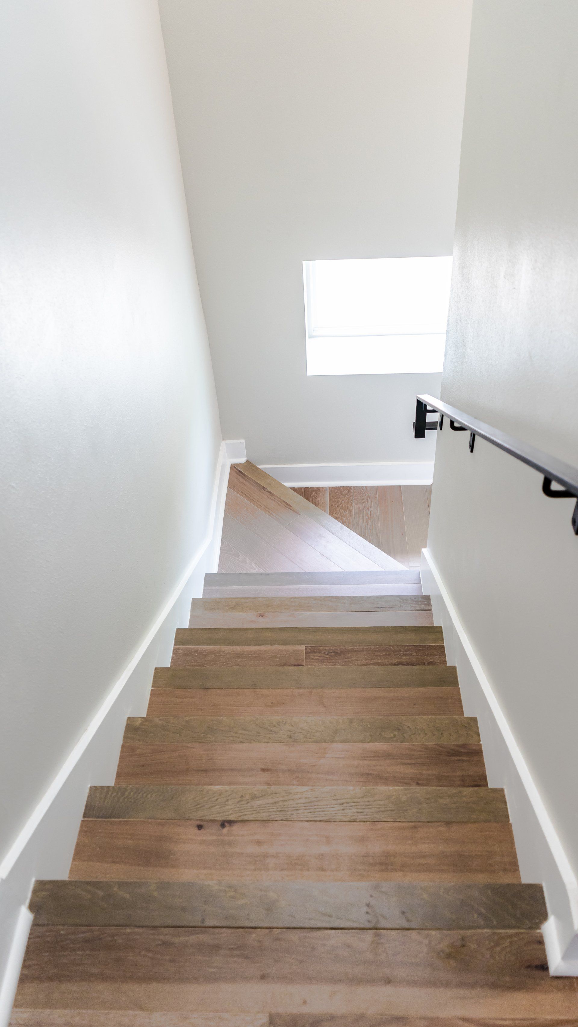 3 Natural Cleaning Solutions for White Baseboards - #1 Maid Service & House  Cleaning
