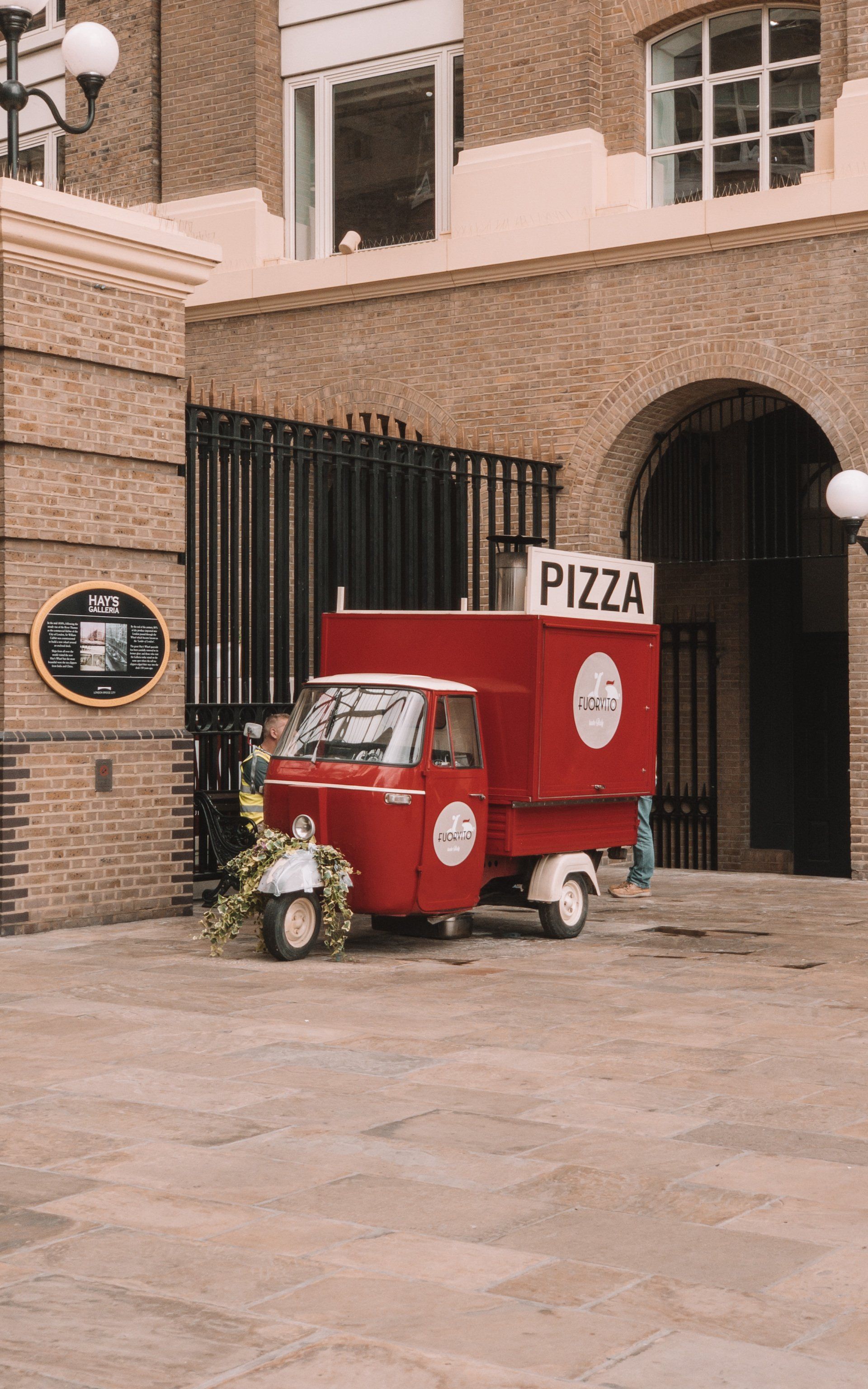 Pizza cart