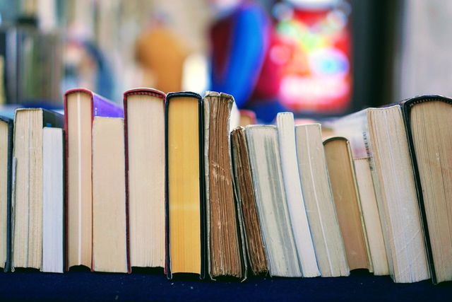 Creative Ways To Display Books In A Small Apartment