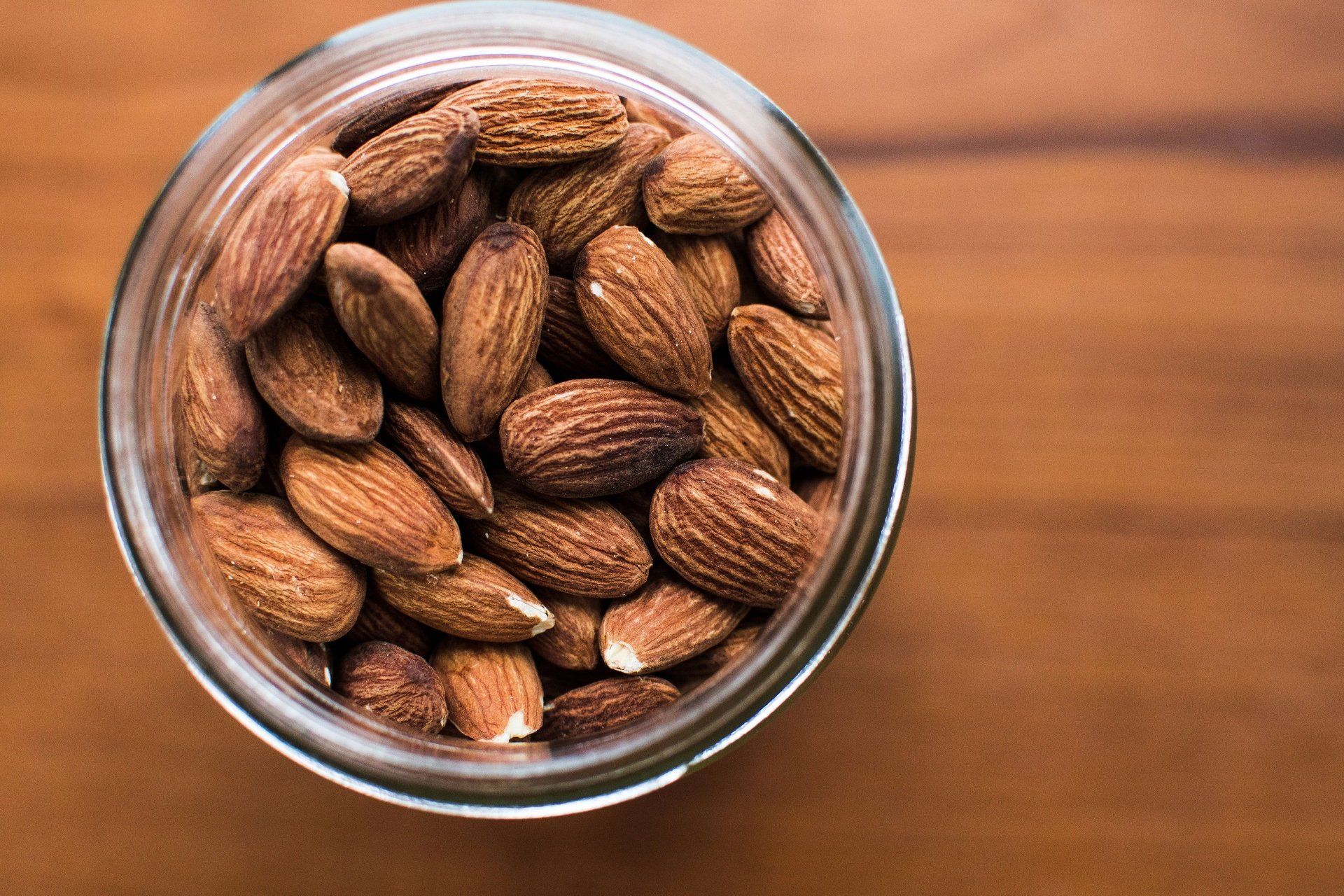 What are foods that help with hair growth?