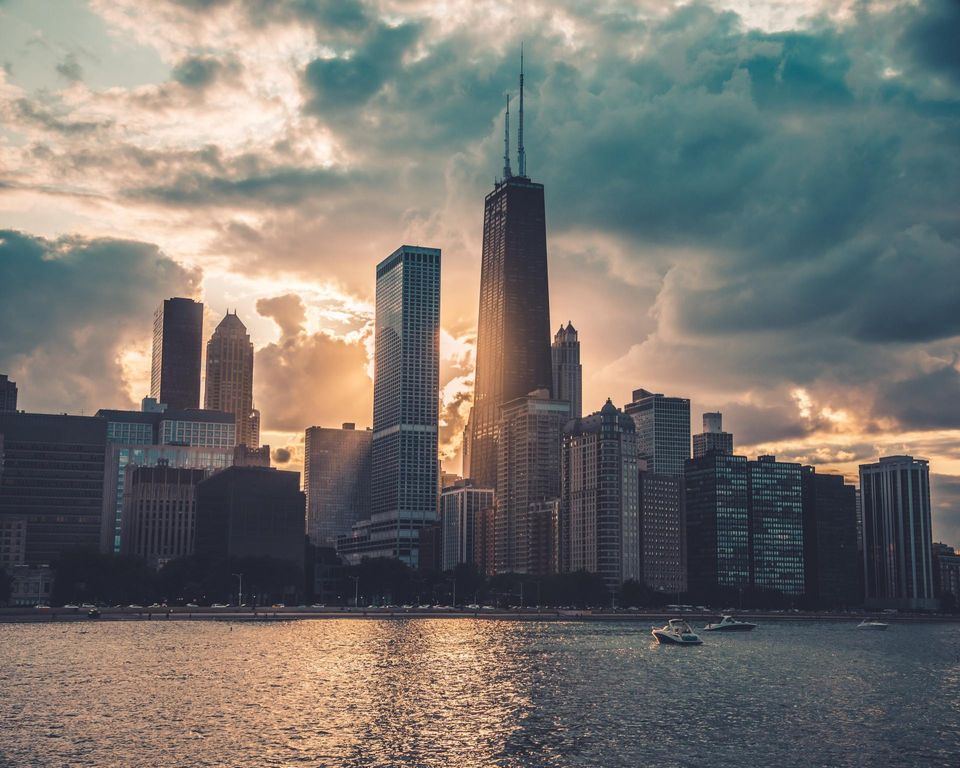 photo of the chicago skyline