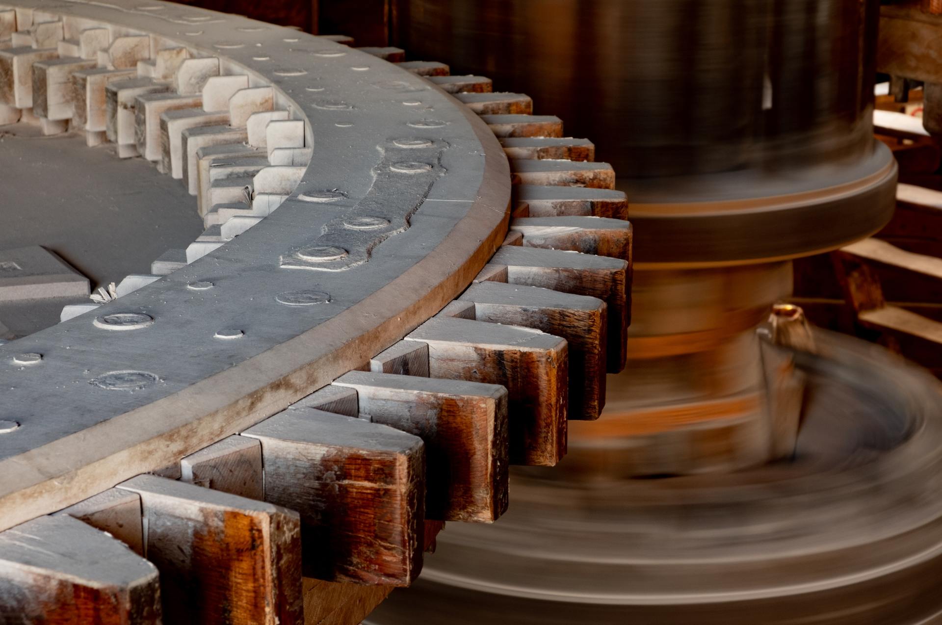 Gear oil, Slideway oils, White oils, Hydraulic oils.