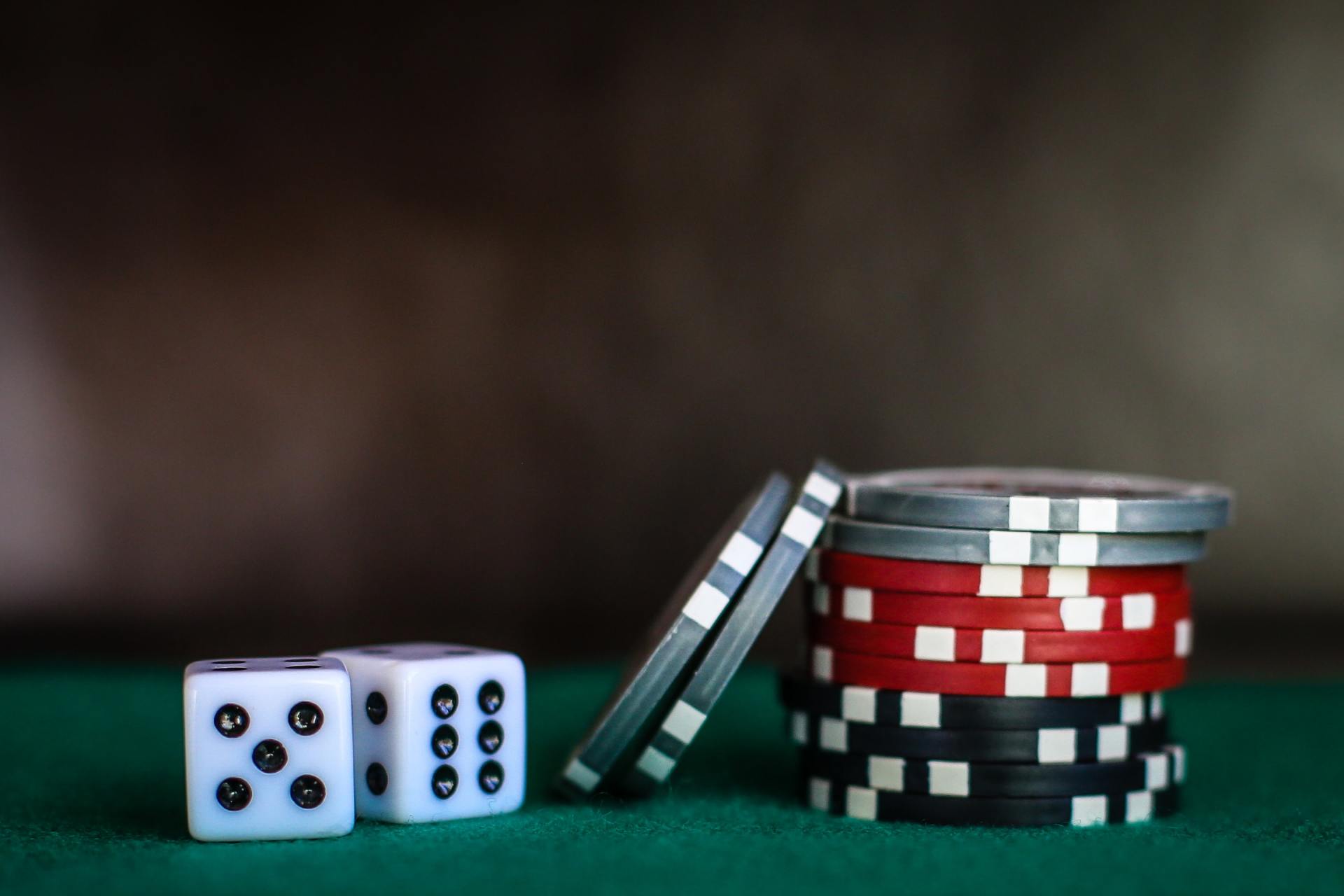 Heavy gamblers suffer a one-third higher mortality according to Oxford University.