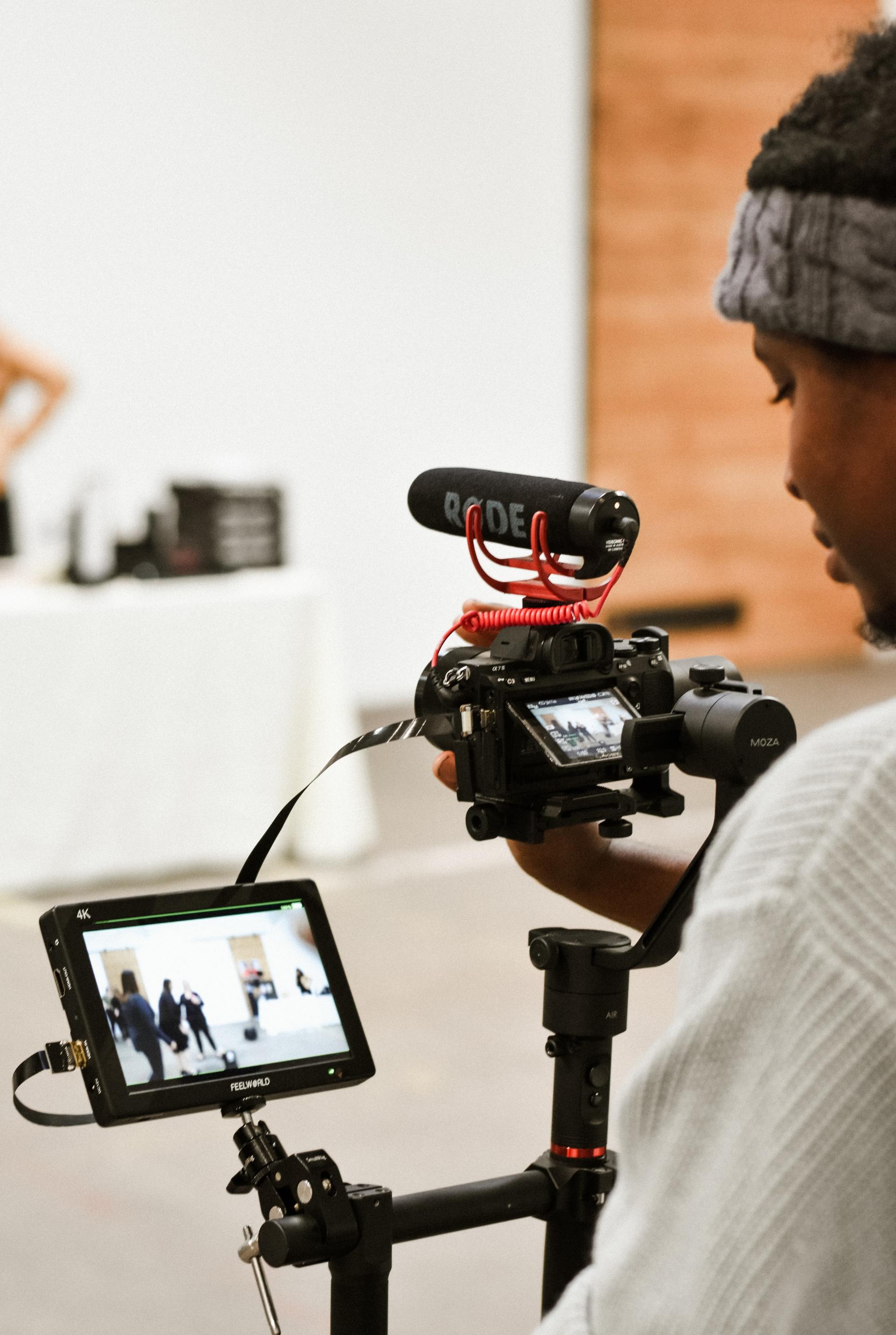 וובינרים, מסיבות עיתונאים בשידור חי באינטרנט