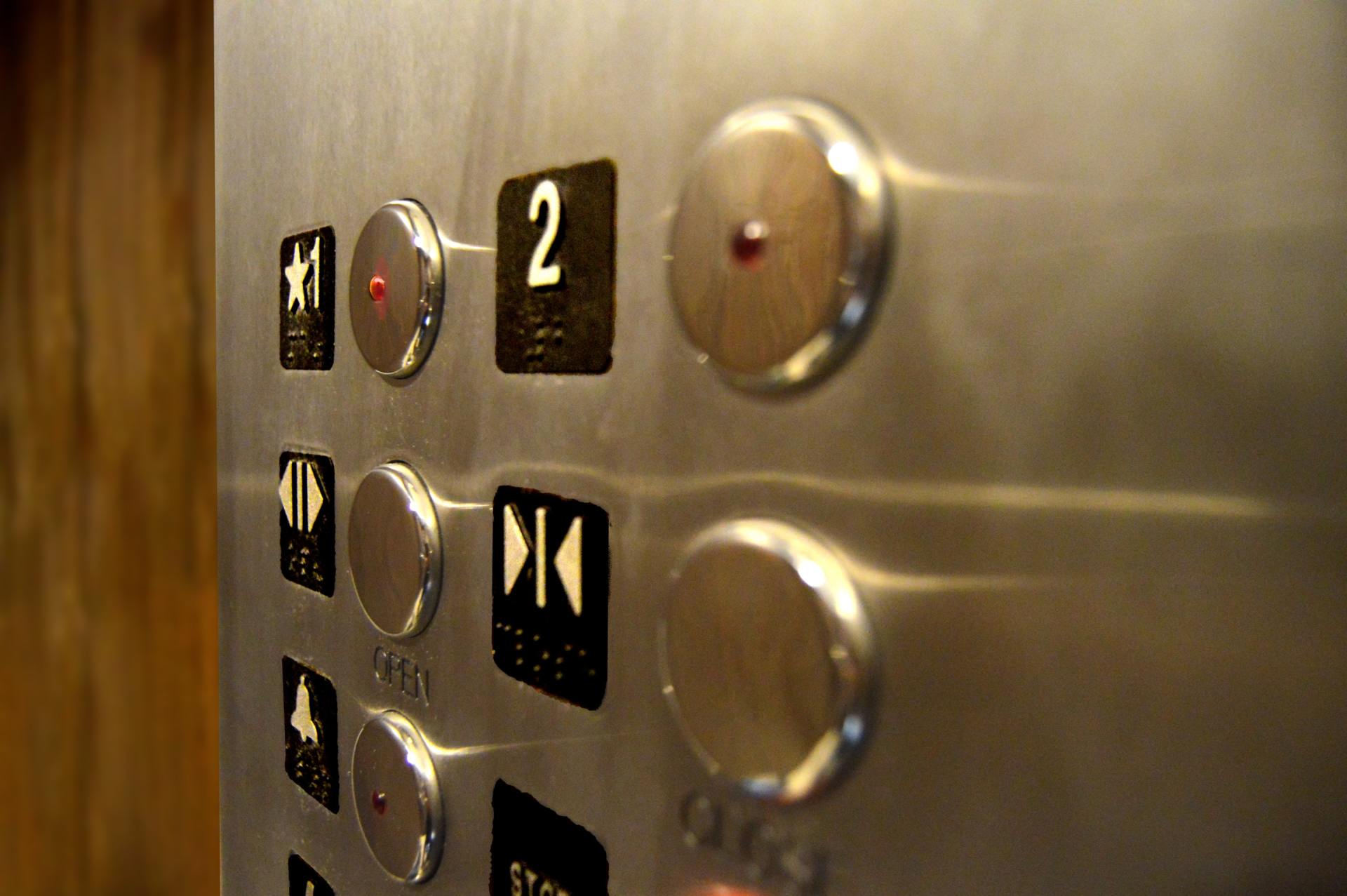 #3 Germiest Spot in Your Office is the Buttons of an Elevator