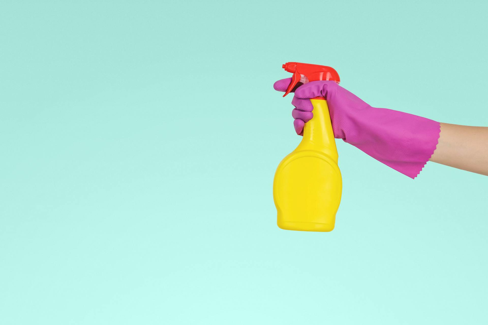 Cleaning products and asthma risk: a potentially important public health concern