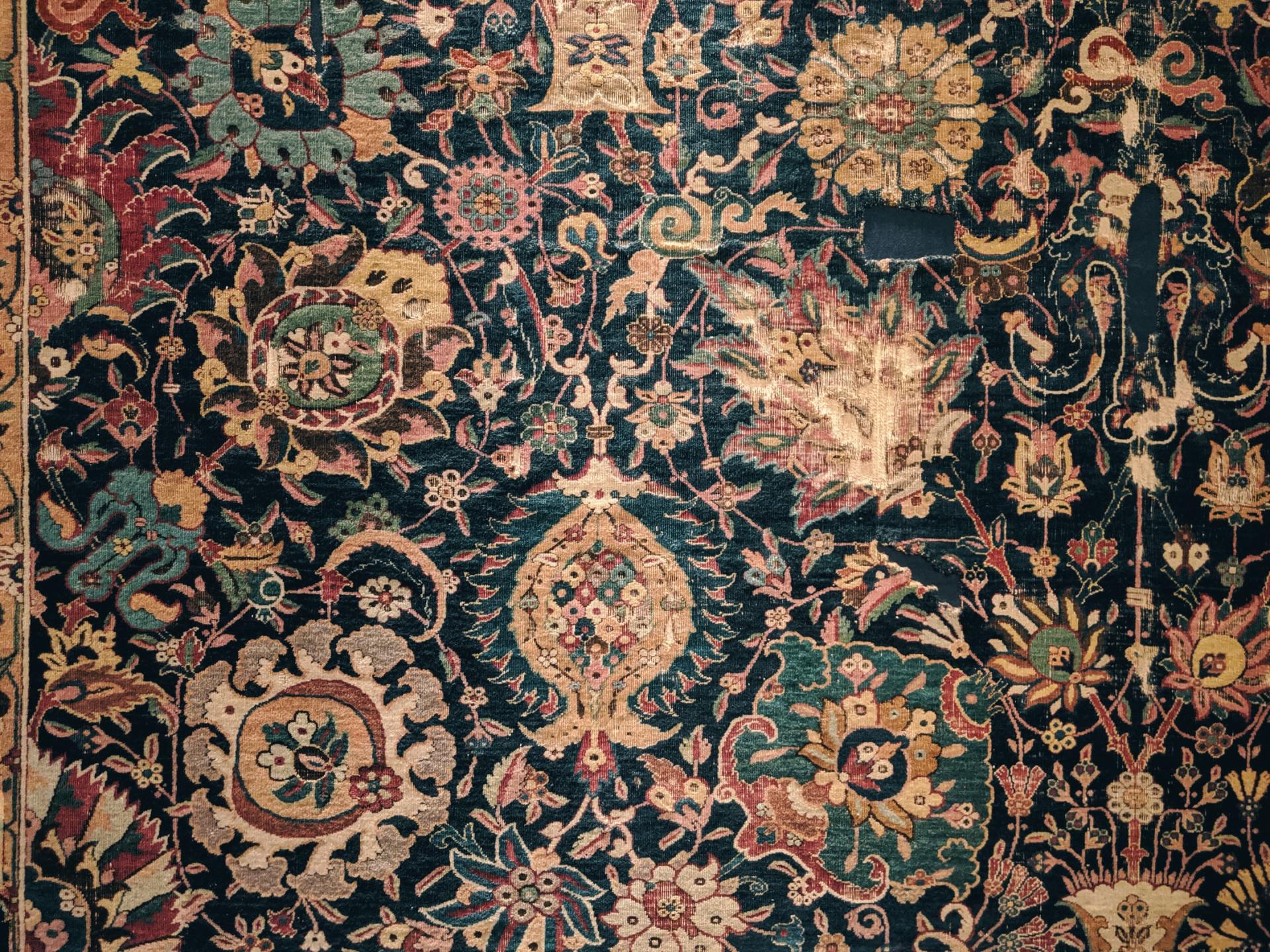 oriental rug vs. carpet