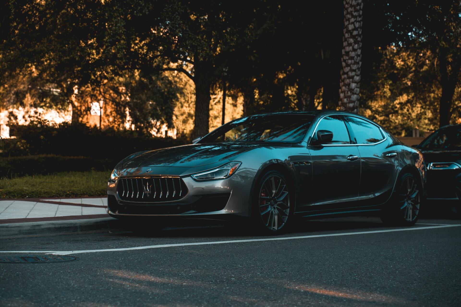 grey Maserati Ghibli
