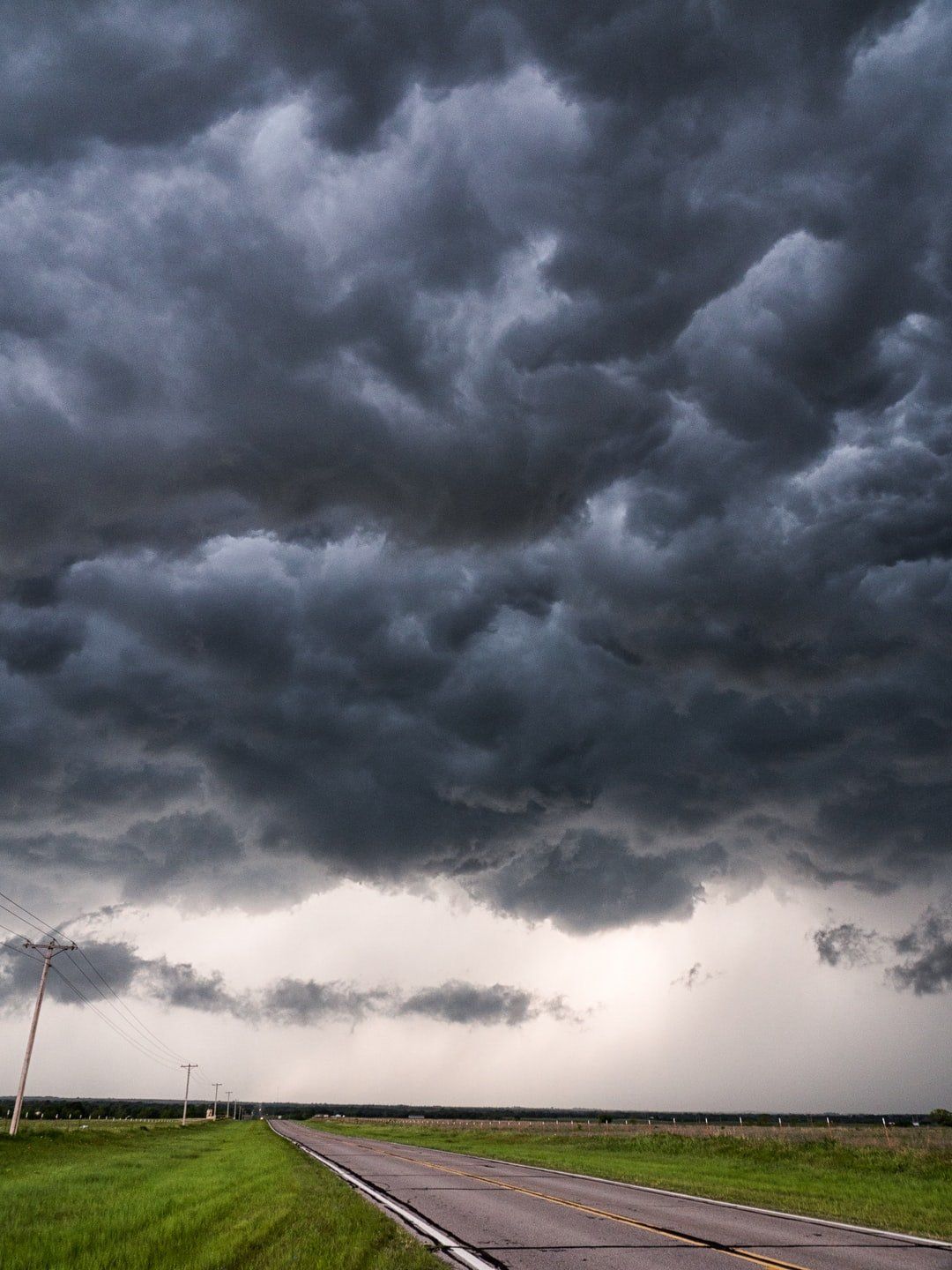 do-solar-panels-generate-enough-power-on-cloudy-days