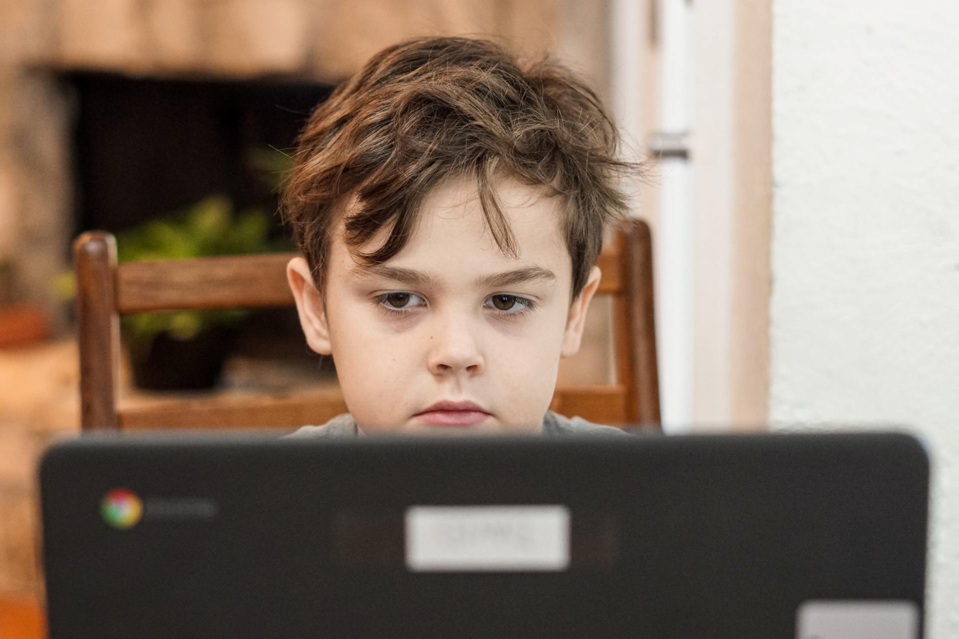 kid in front of computer