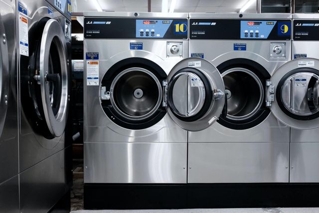 5 signs you need a new washer or dryer