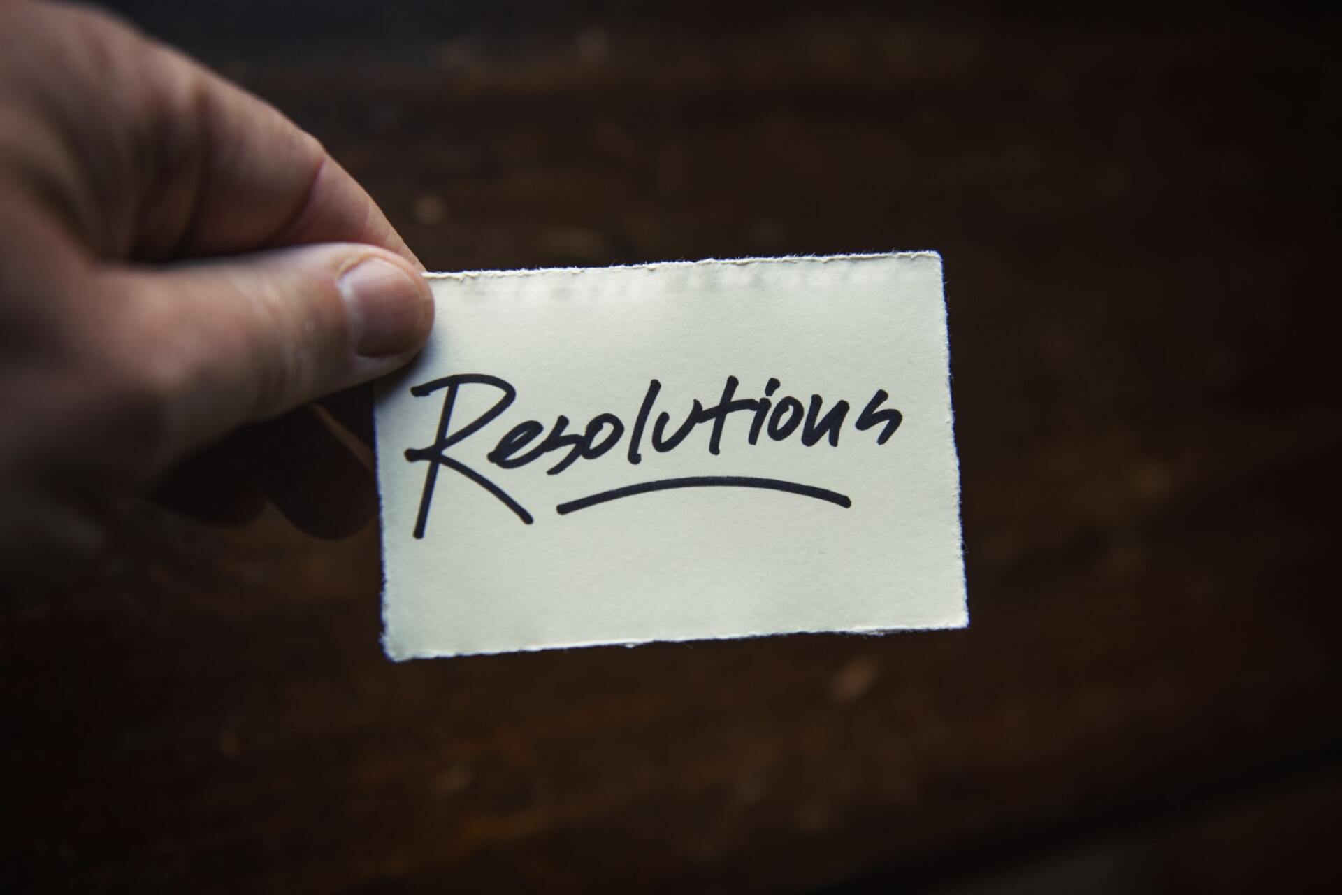 Resolutions hand written as a reminder on card